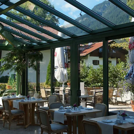 Penzion Gaestehaus Maria Garmisch-Partenkirchen
