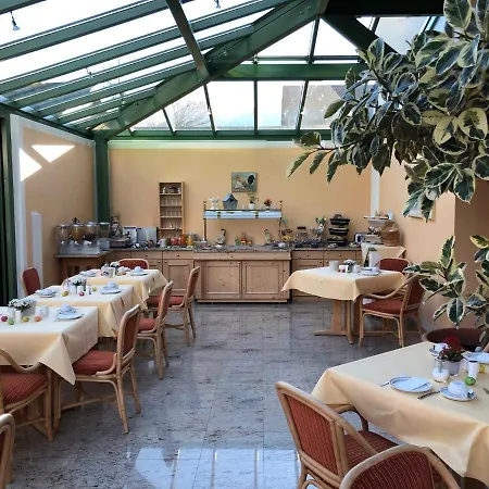Penzion Gaestehaus Maria Garmisch-Partenkirchen